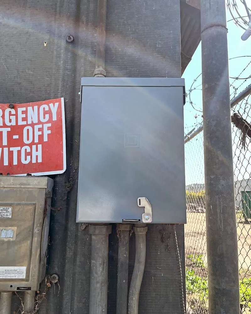 Slide of North Dallas 24 Hour Electrician