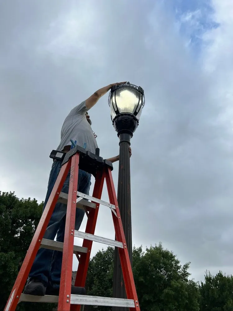 Slide of North Dallas Electrical Contractors