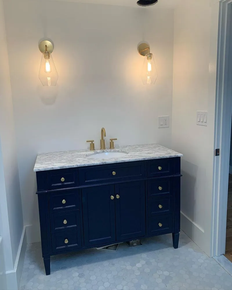 Slide of North Hi Mount Emergency Electrician