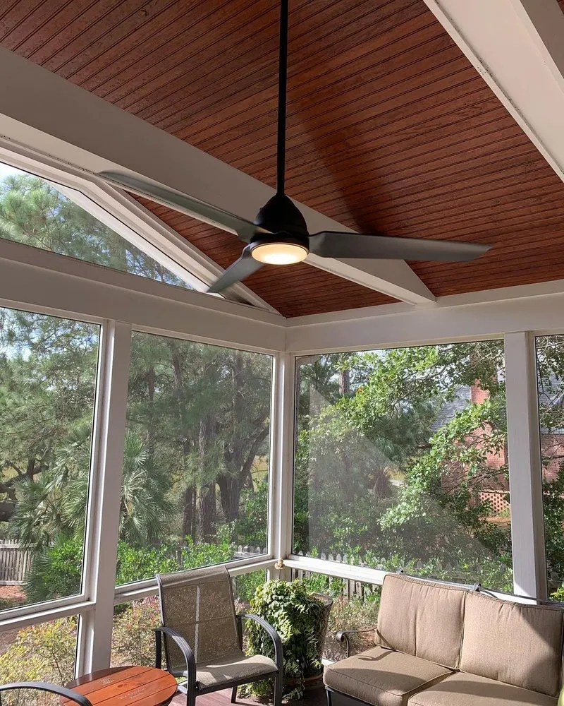 Slide of North Hi Mount Emergency Electrician