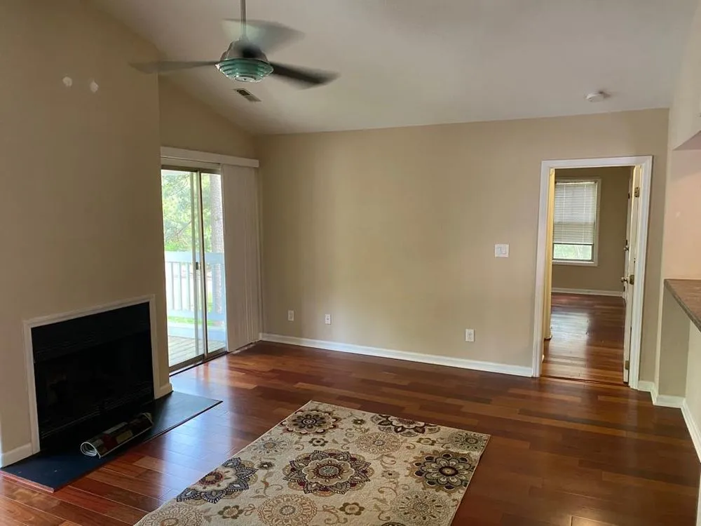 Slide of North Hills Handymen