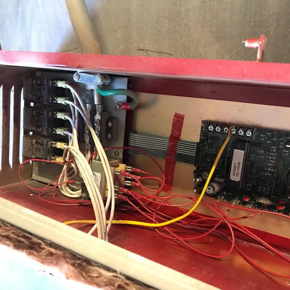 Slide of North Lawndale Emergency Electrician