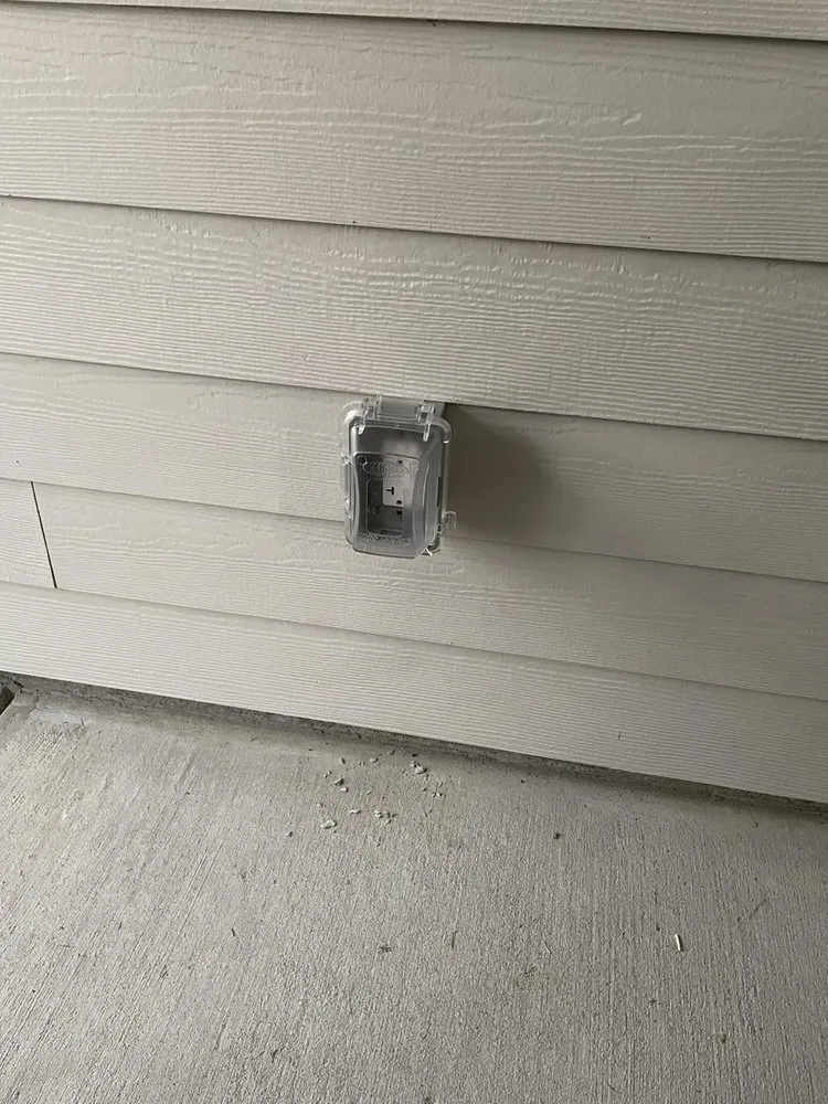 Slide of North Richland Hills Electrician Service