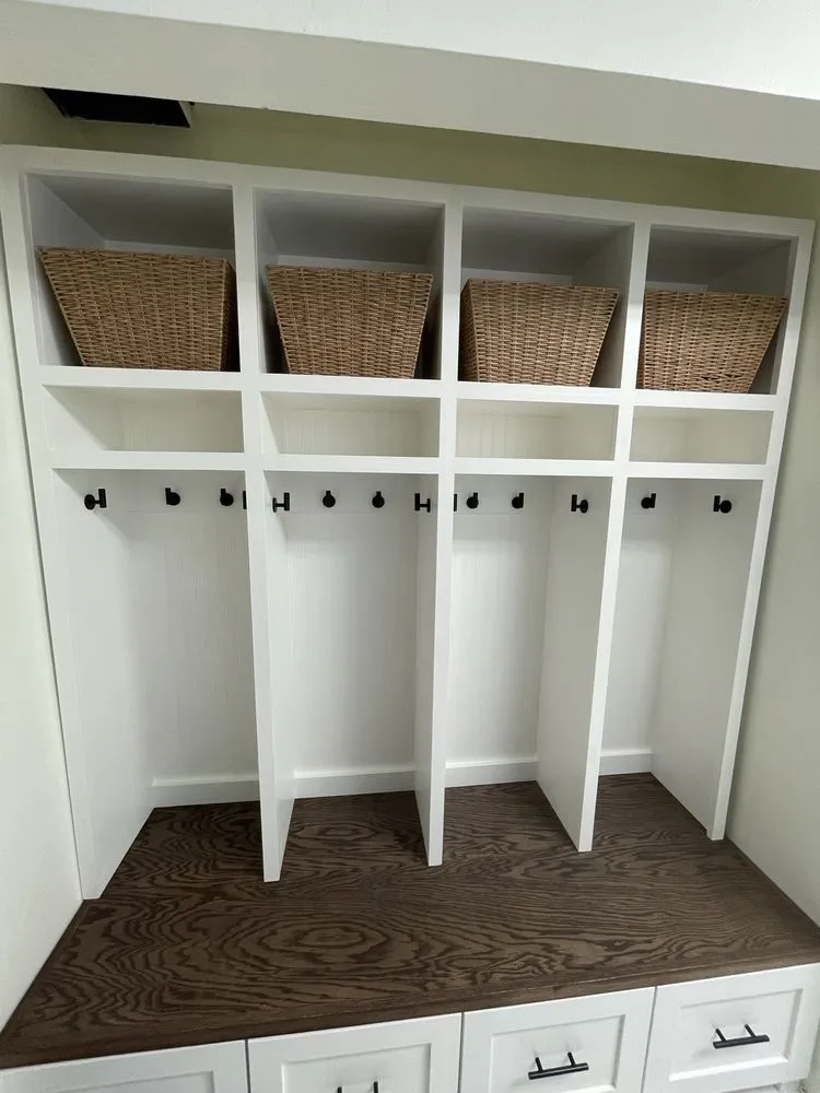 Slide of North Shore Handcrafted