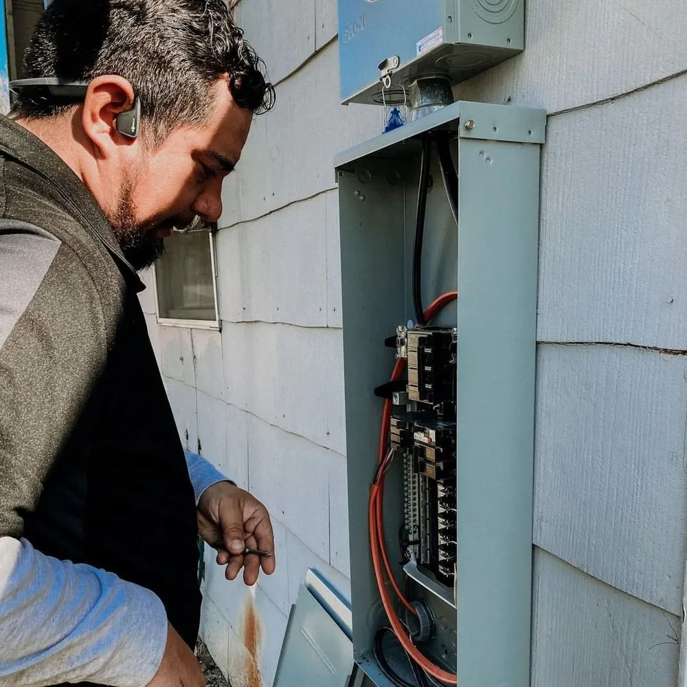 Slide of North Side Electricians