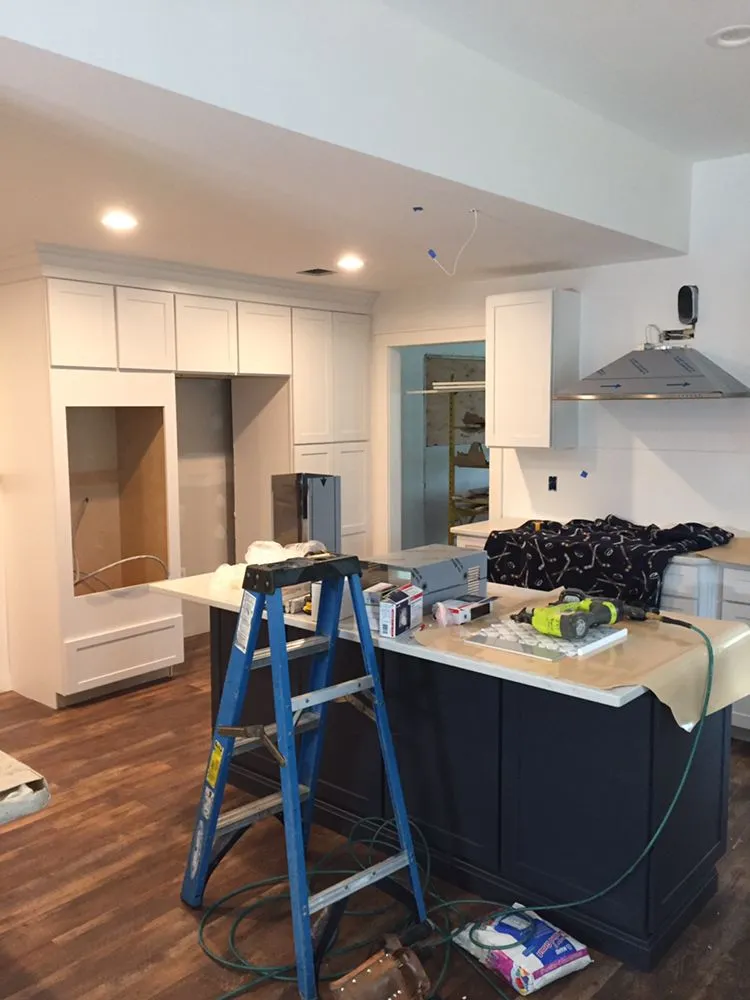 Expert electrician providing electrical repair in Oak Ridge, NJ - North Star Electrical Contractors
