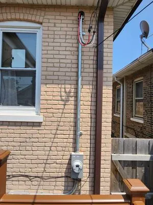 North Stone Electric Logo