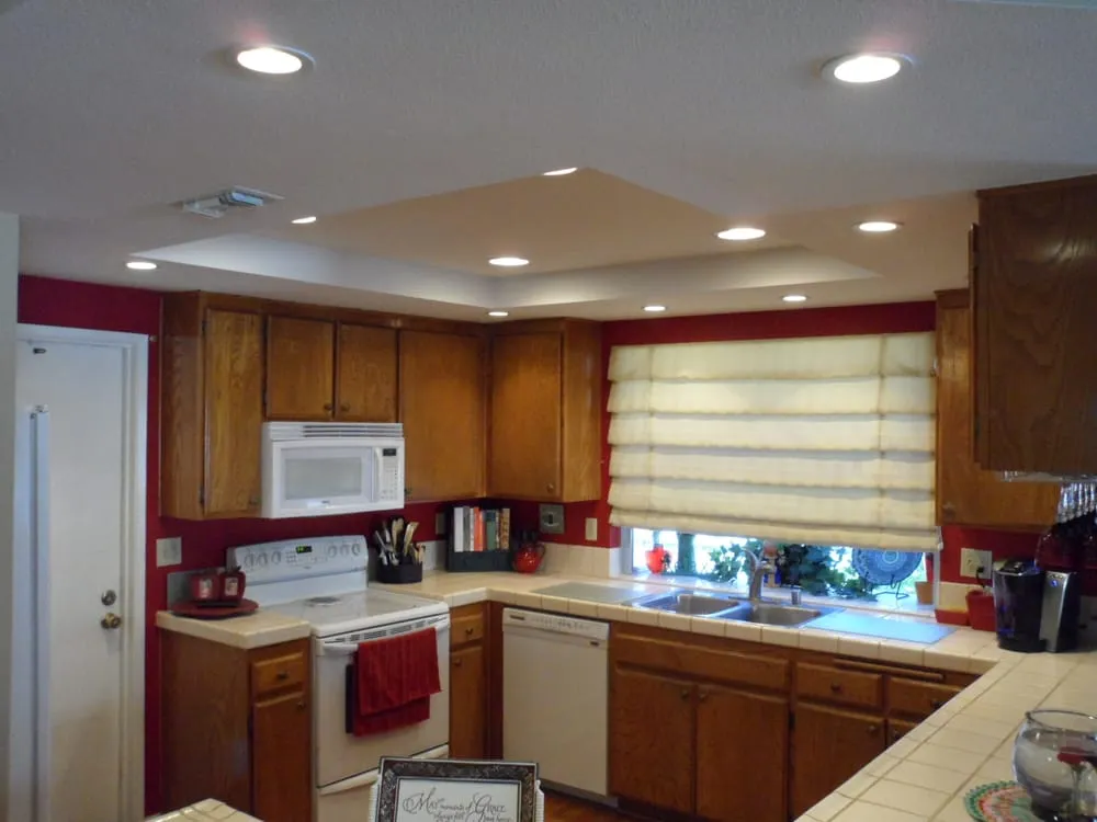 Slide of Northern Lighting and Electric