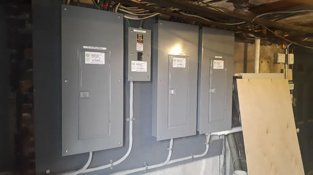 Slide of Northern Lights Electric