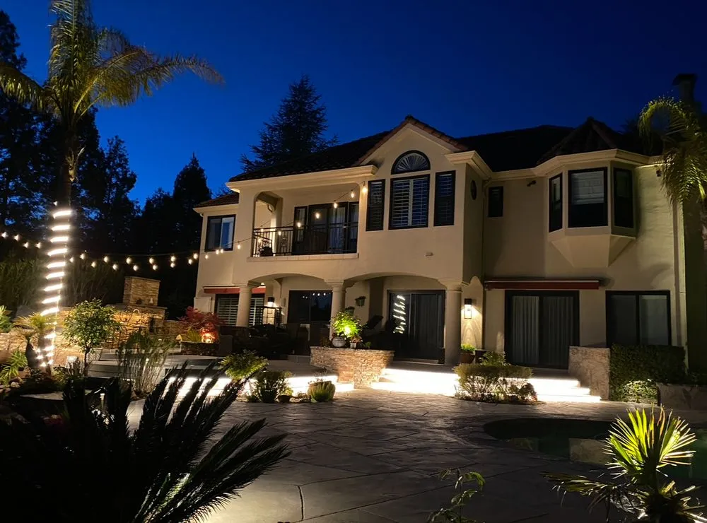 Slide of Northern Lights Electric