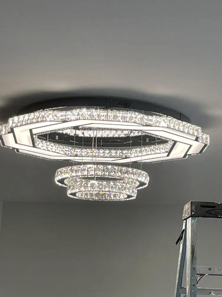 Emergency electrician providing outlet and switch repair in Newtown, VA - Northern Neck Tradesmen