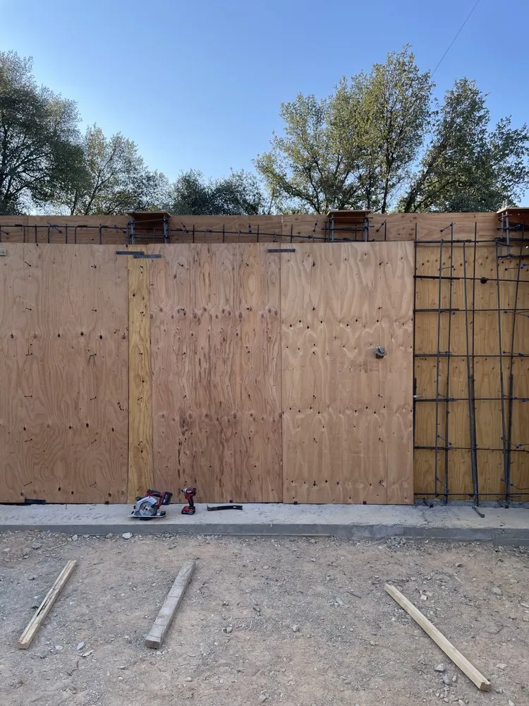 Affordable electrical service for homes in lighting installation,  by 