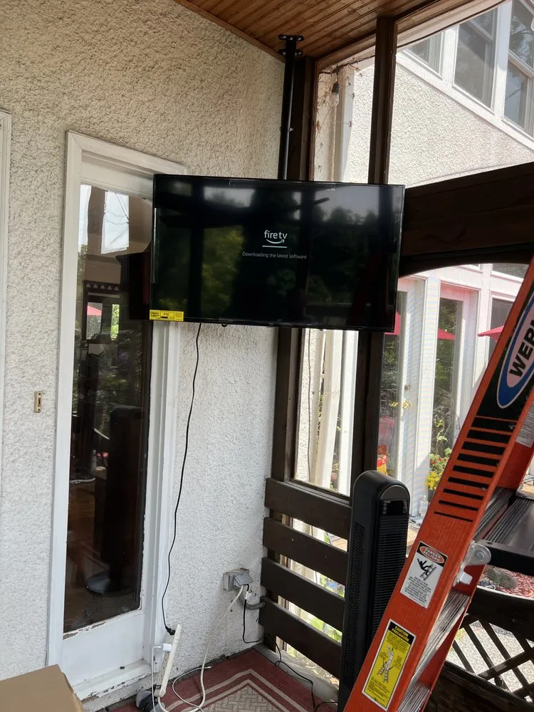 Slide of NorthShore Handyman