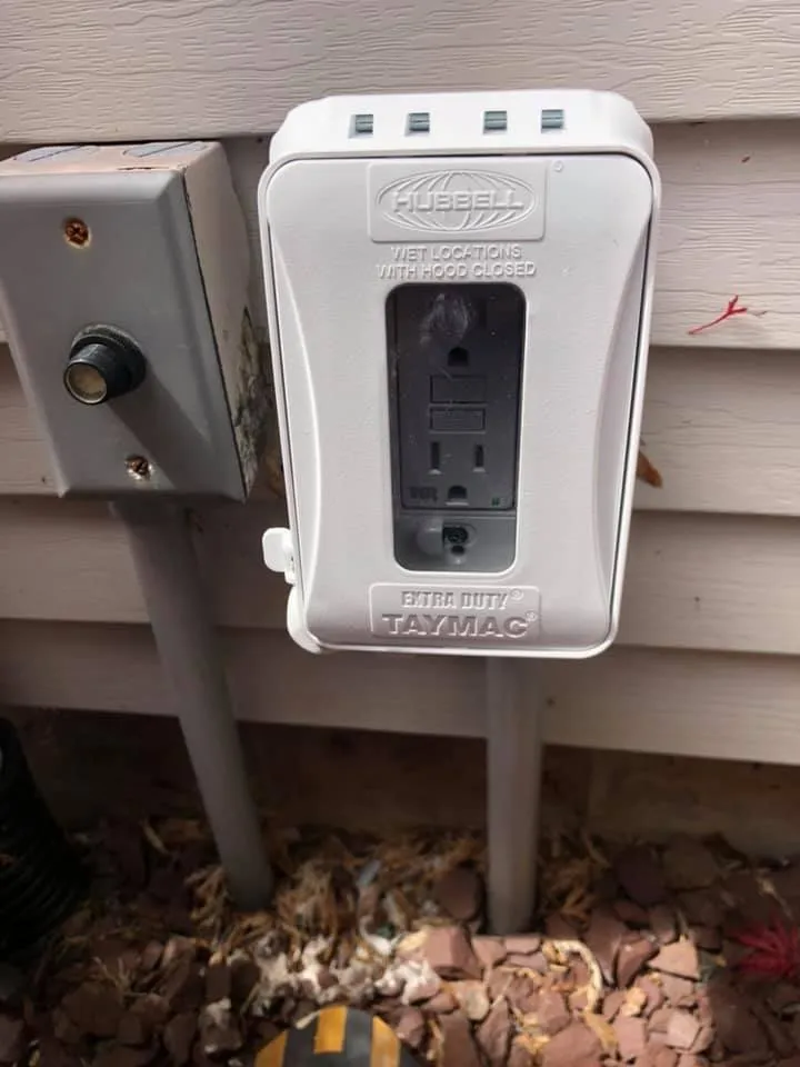 Slide of Northwest Dallas 24 Hour Electrician