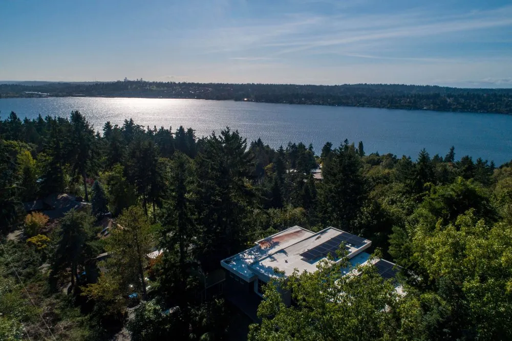 Slide of Northwest Electric and Solar