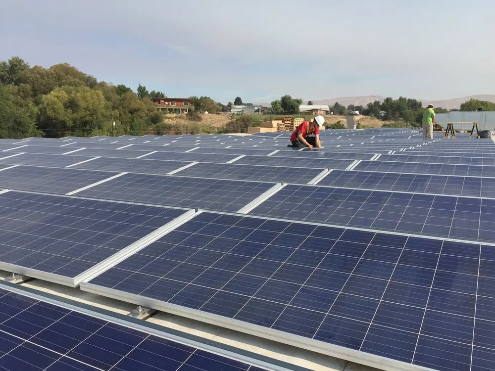 Trusted electrician providing wiring installation in , 