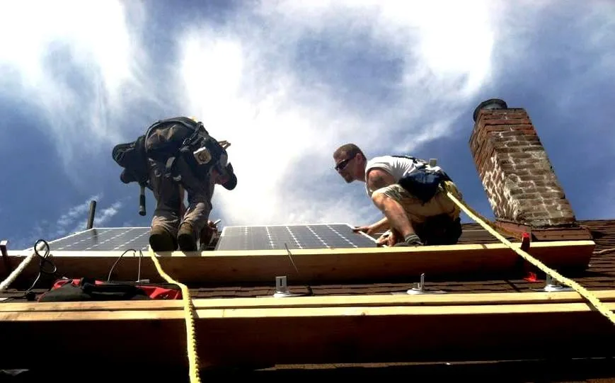 Licensed electrical service for homes in outlet and switch repair,  by 