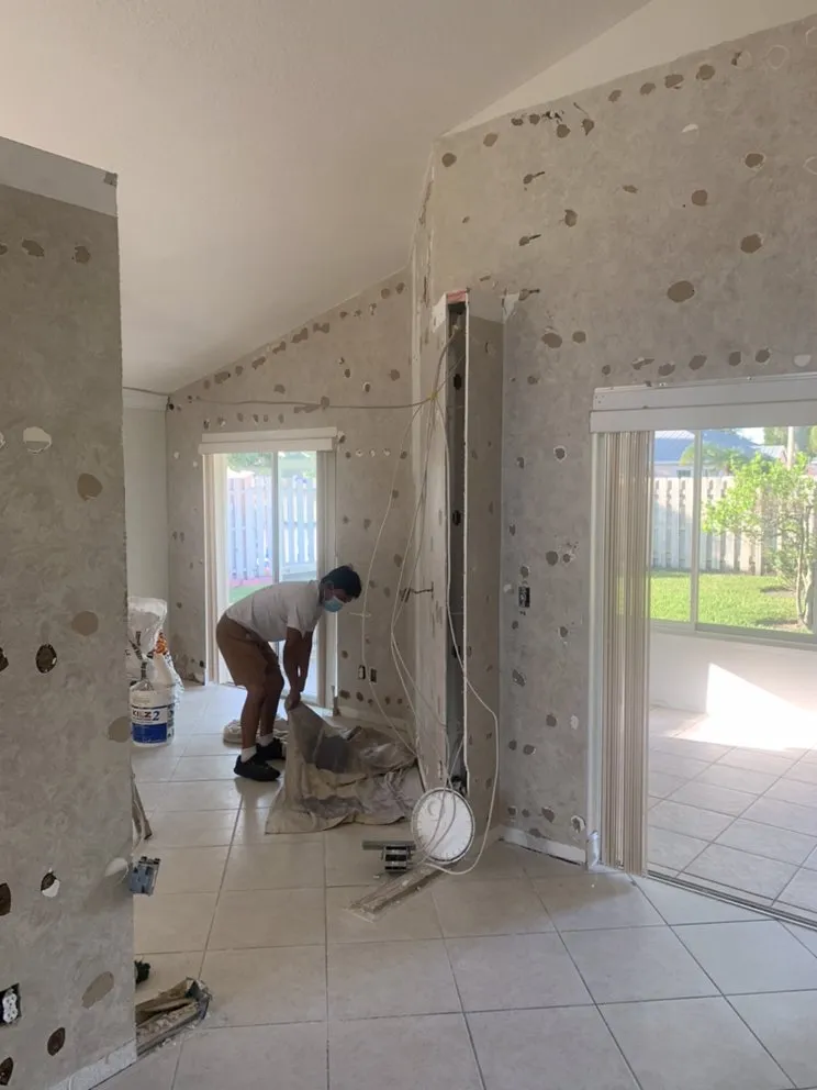 Slide of Norton International Electric