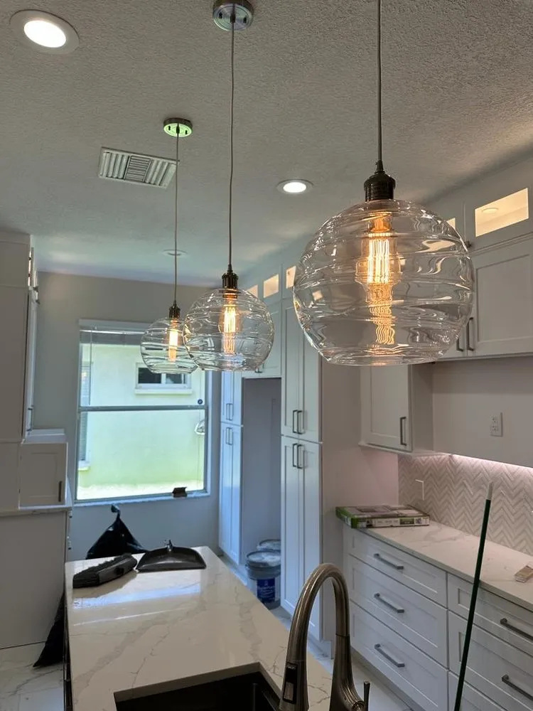 Slide of Noslen Construction