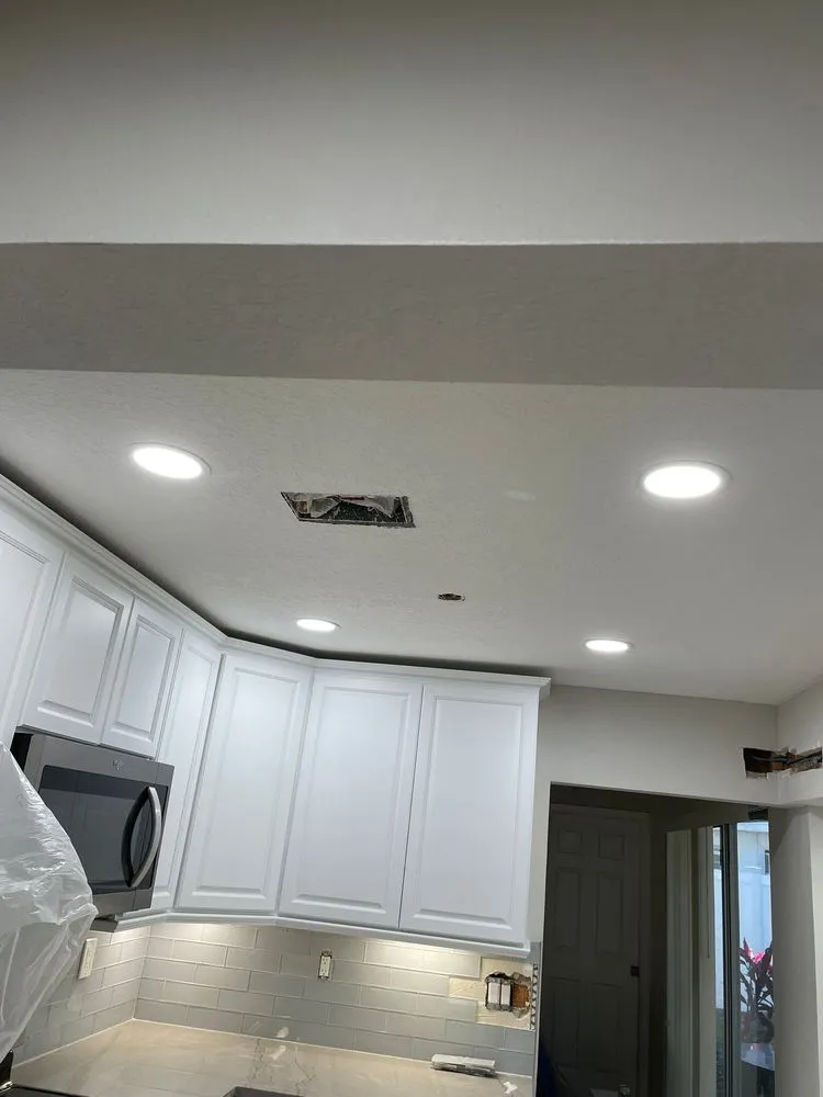 Slide of Noslen Construction