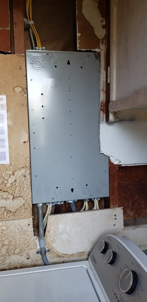 Slide of Nova Albion Electric