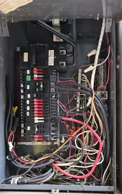 Nova Albion Electric Logo