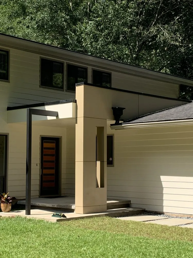 Slide of Nova Construction and Solar