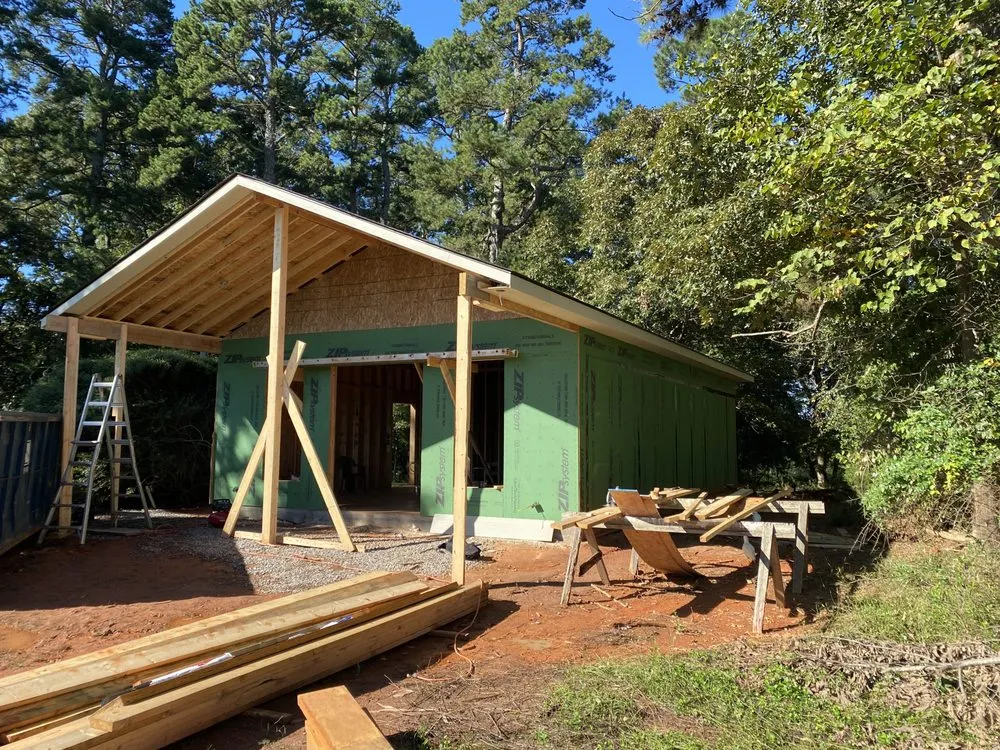 Slide of Nova Construction and Solar