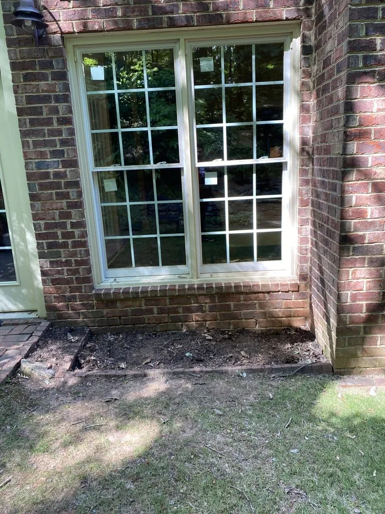 Affordable electrician providing circuit breaker repair in Statham, GA - Nova Construction and Solar