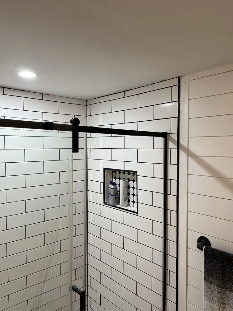 Slide of Nova Construction and Solar