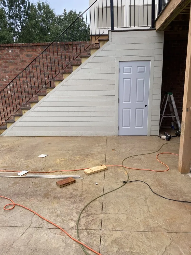 Slide of Nova Construction and Solar