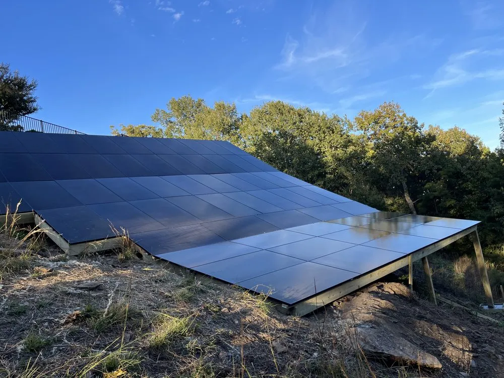 Slide of Nova Construction and Solar