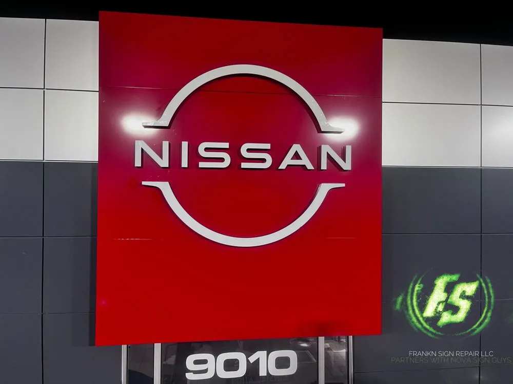 Slide of Nova Sign Guys