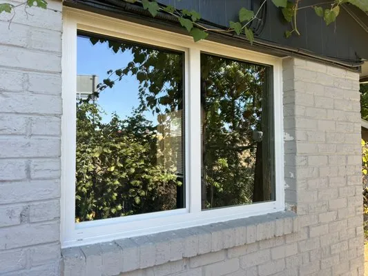 Novoa Home Remodeling Logo