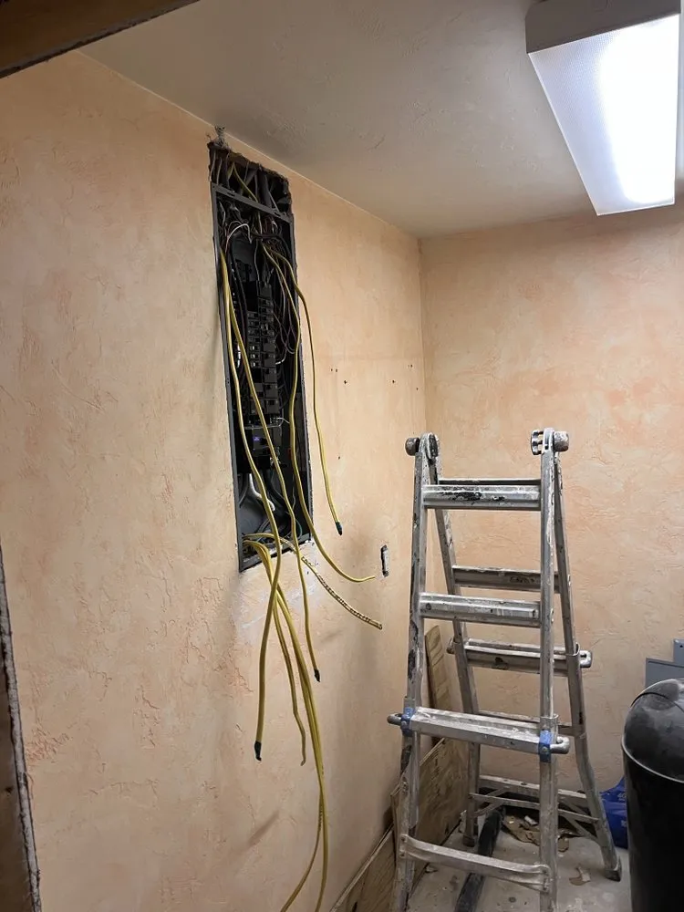 Slide of Novus ElecTech