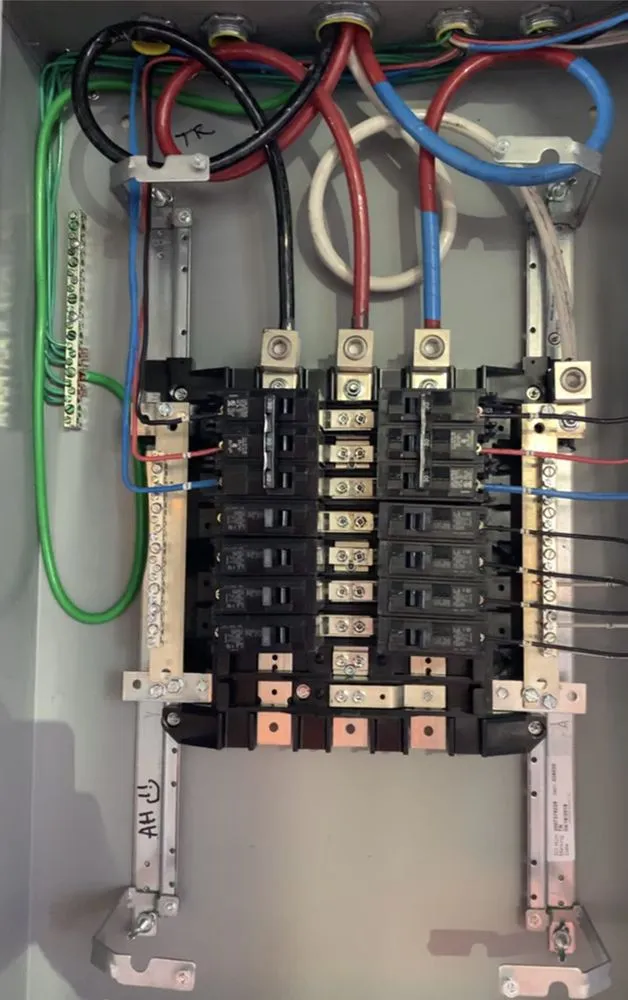 Slide of Novus Electric