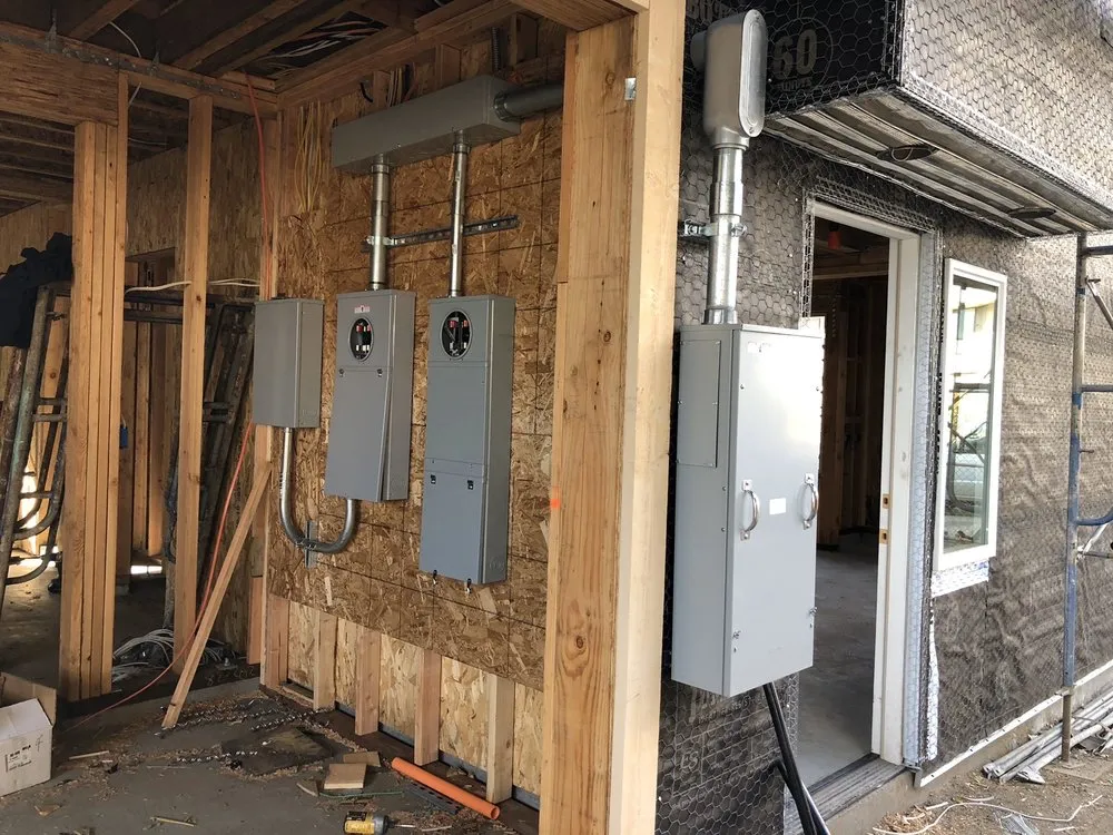 Slide of Novus Electric