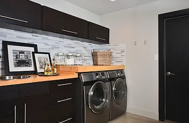 Trusted outlet and switch repair experts serving Flushing, NY - Noy Contracting