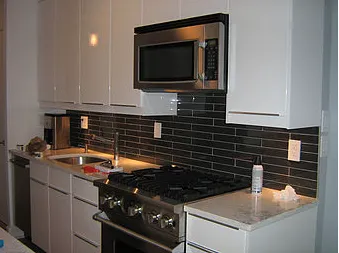 Certified outlet and switch repair experts serving Flushing, NY - Noy Contracting