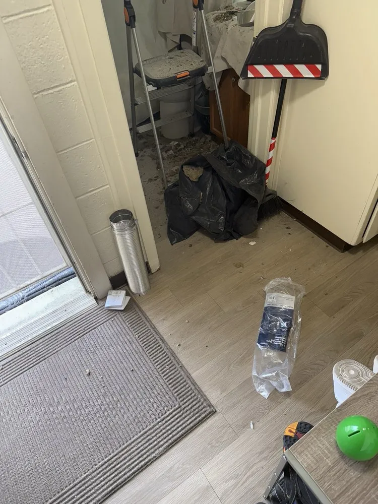 Slide of NSH Electric