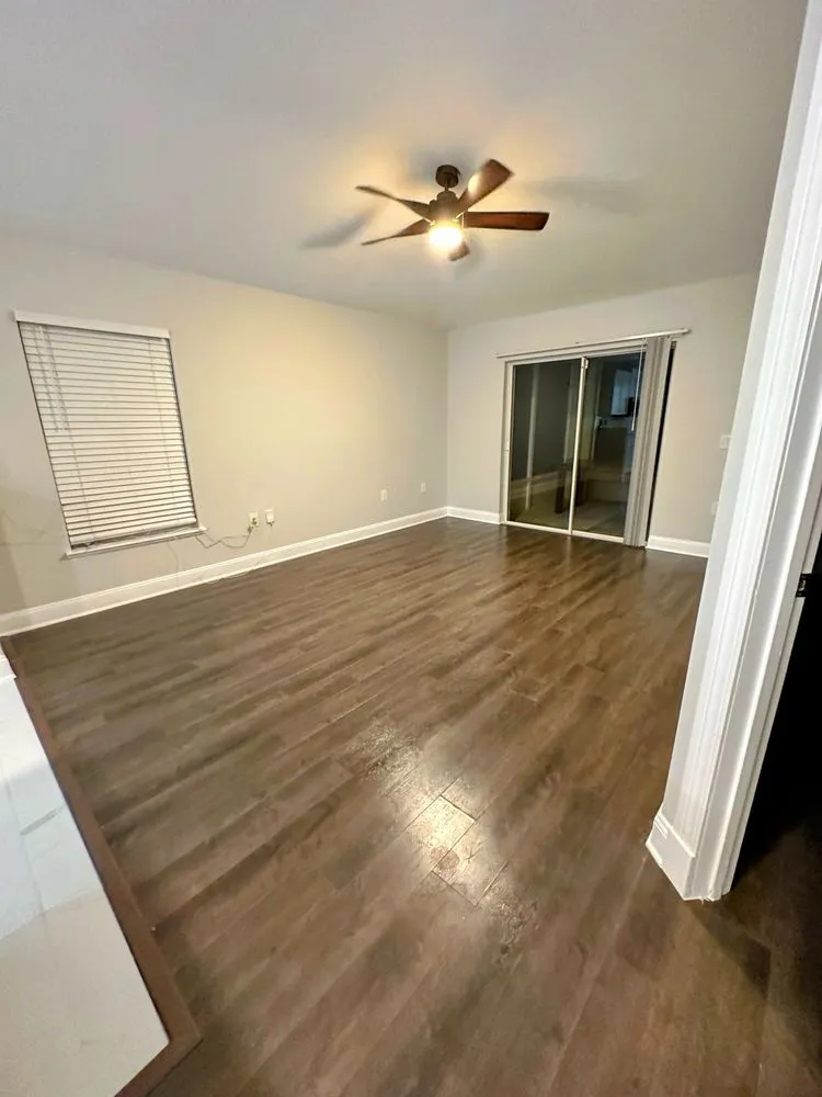 Slide of Nu-World Handymen