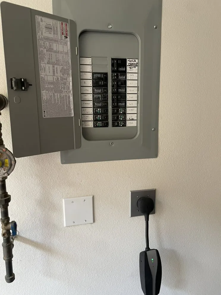 Slide of Nuenergy Electrical