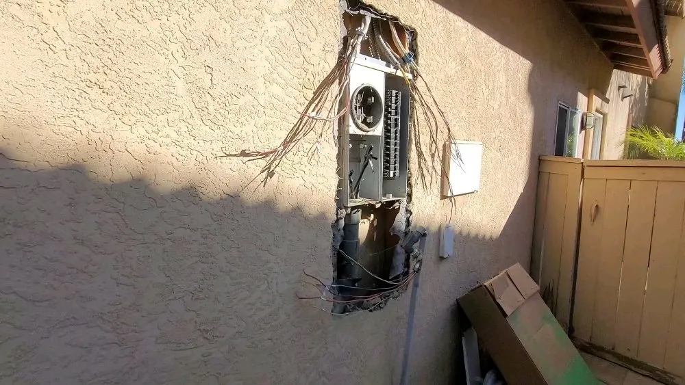 Certified electrician providing outlet and switch repair in , 