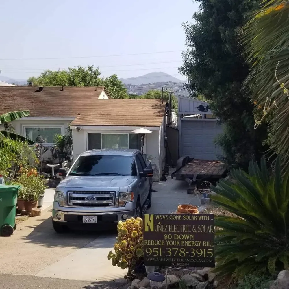 Slide of Nunez Electric and Solar