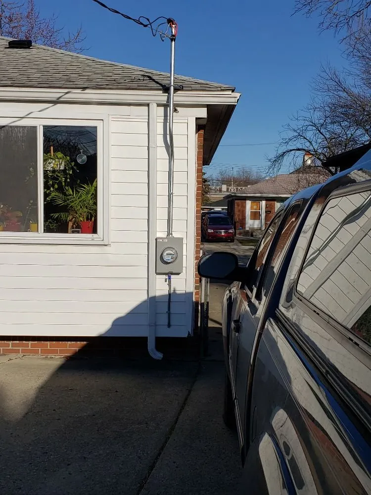 Reliable circuit breaker repair service in ,  - NWT Services