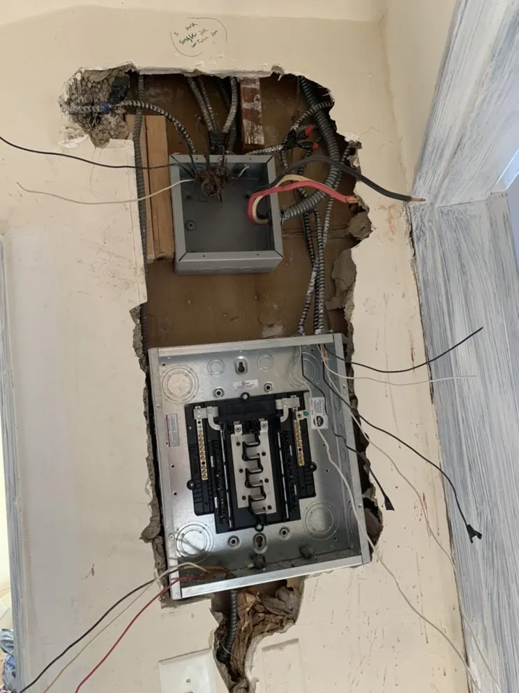 Certified emergency electrical service service in Flushing, NY - NYC Handyman Services