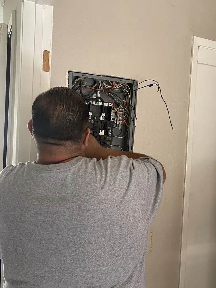 Slide of O Garibay Electric