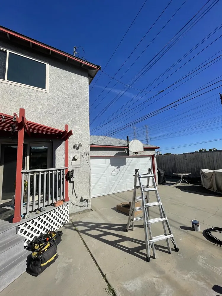 Slide of Oak Electric