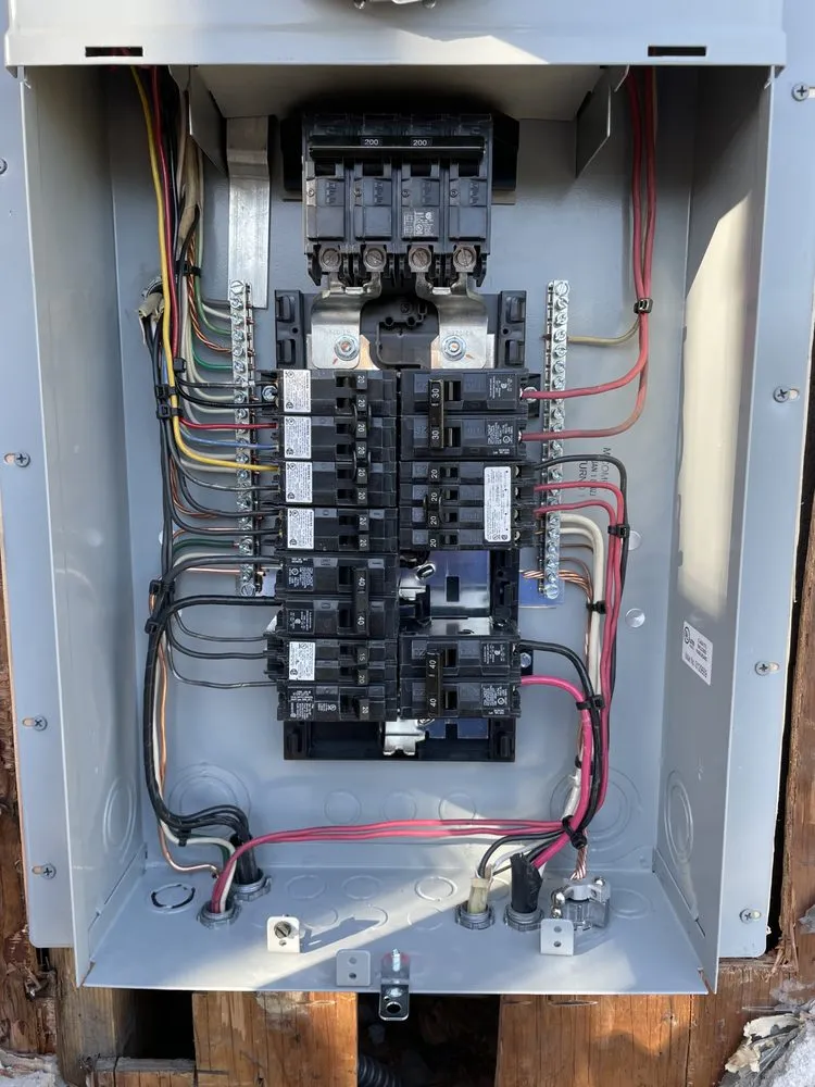 Slide of Oak Electric