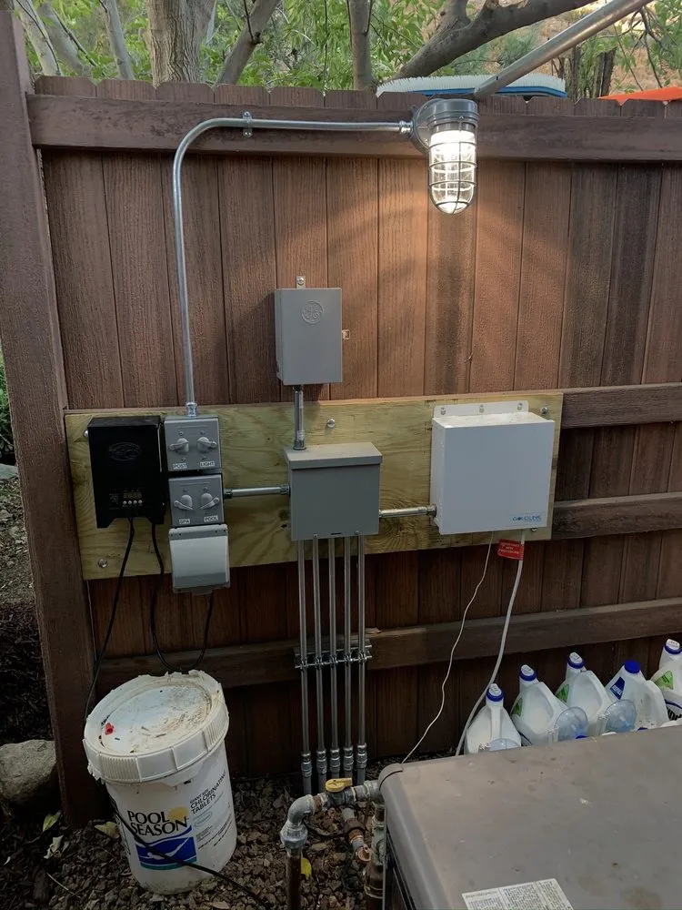 Slide of Oak Electric